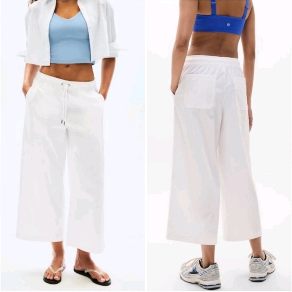 NWT Athleta Midday Crop Pants, Womens XL - Picture 1 of 3